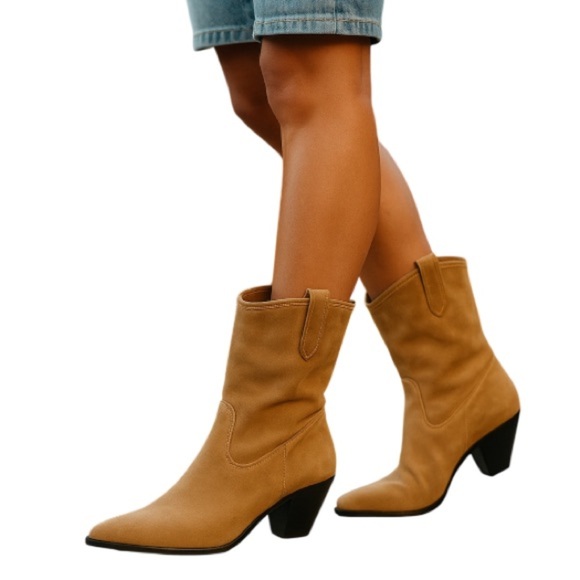 Schutz NWT Mackie Nubuck Leather Western Boots Honey Tan Pointed Toe Block Heel - Picture 1 of 10